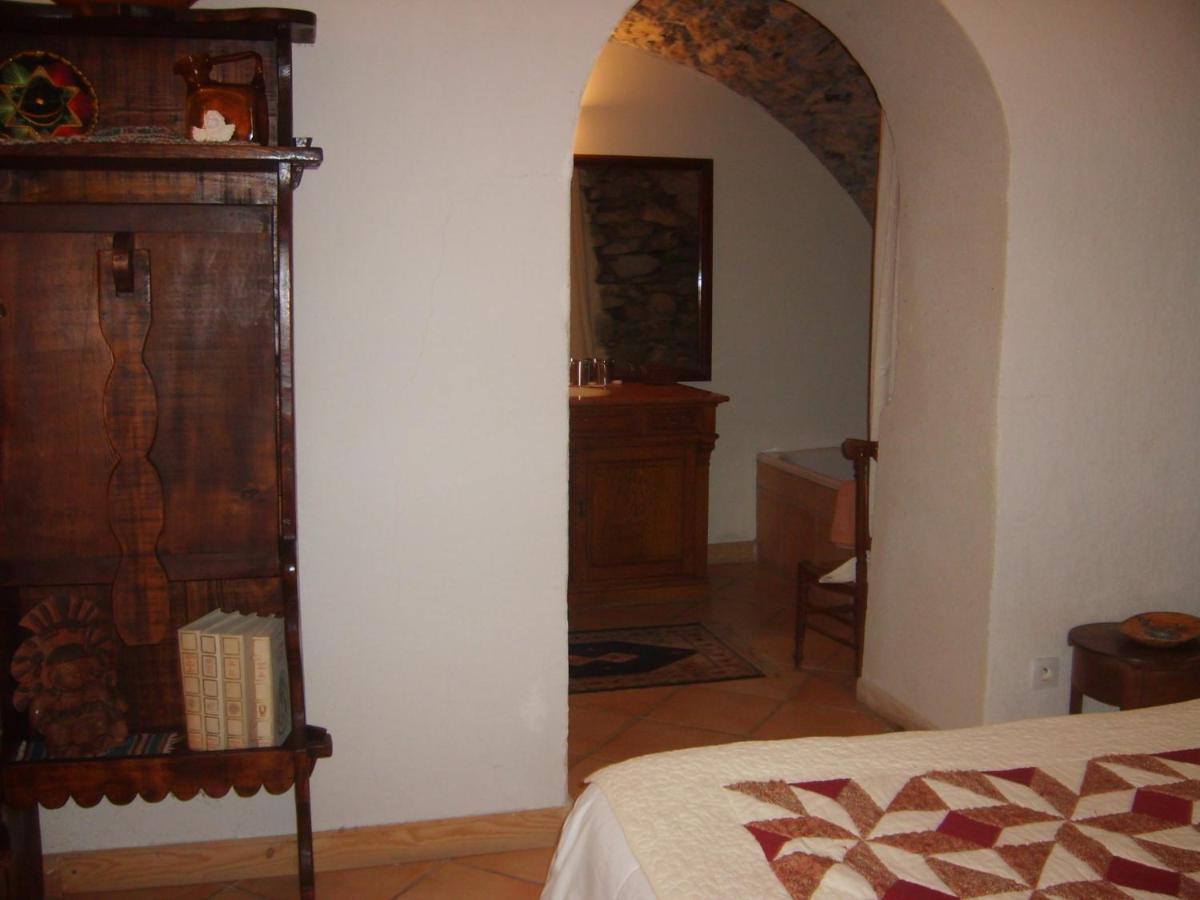 Domaine De Lara Bed and Breakfast Barcelonnette Exteriör bild