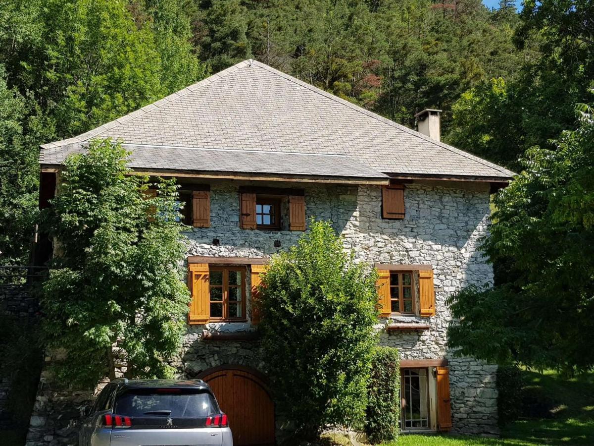 Domaine De Lara Bed and Breakfast Barcelonnette Exteriör bild