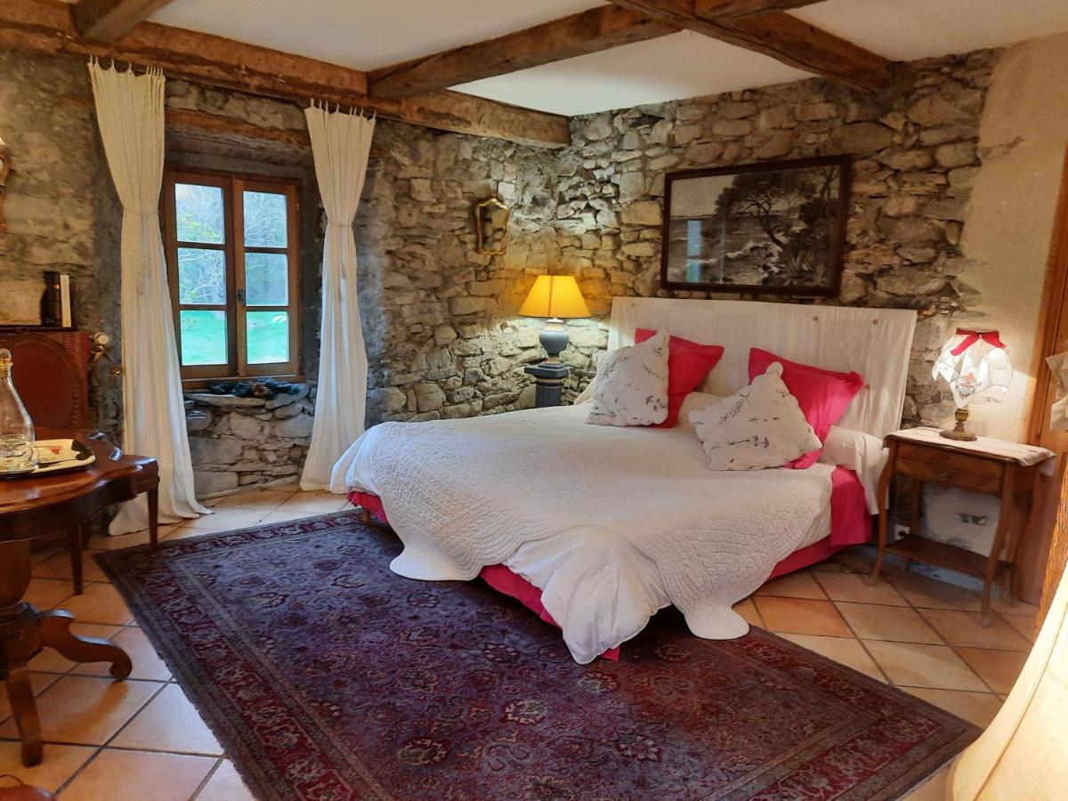Domaine De Lara Bed and Breakfast Barcelonnette Exteriör bild